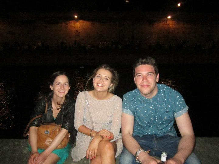 998385_478533415559673_1608849492_n